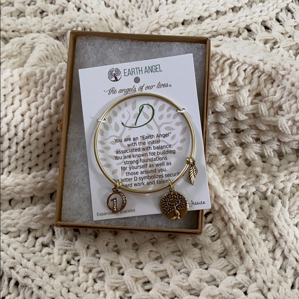 •EAETH ANGEL• bracelet